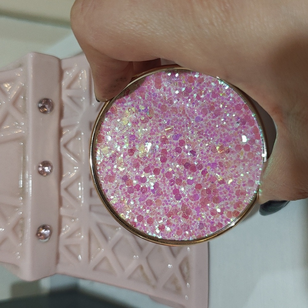 "Daydream" Body Glitter